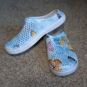 Floral Butterfly Garden Clogs Size 8/9